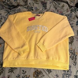 Edikted Yellow V-Neck Sweater